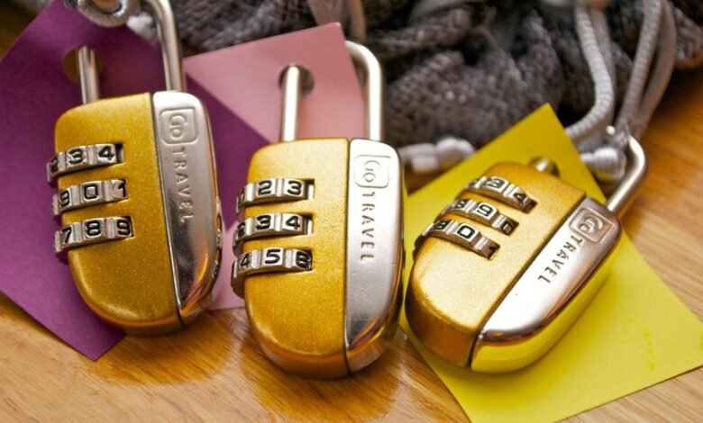 four numbers identity files